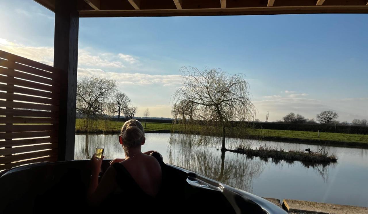 New Farm Cheshire Holidays Winsford  Buitenkant foto
