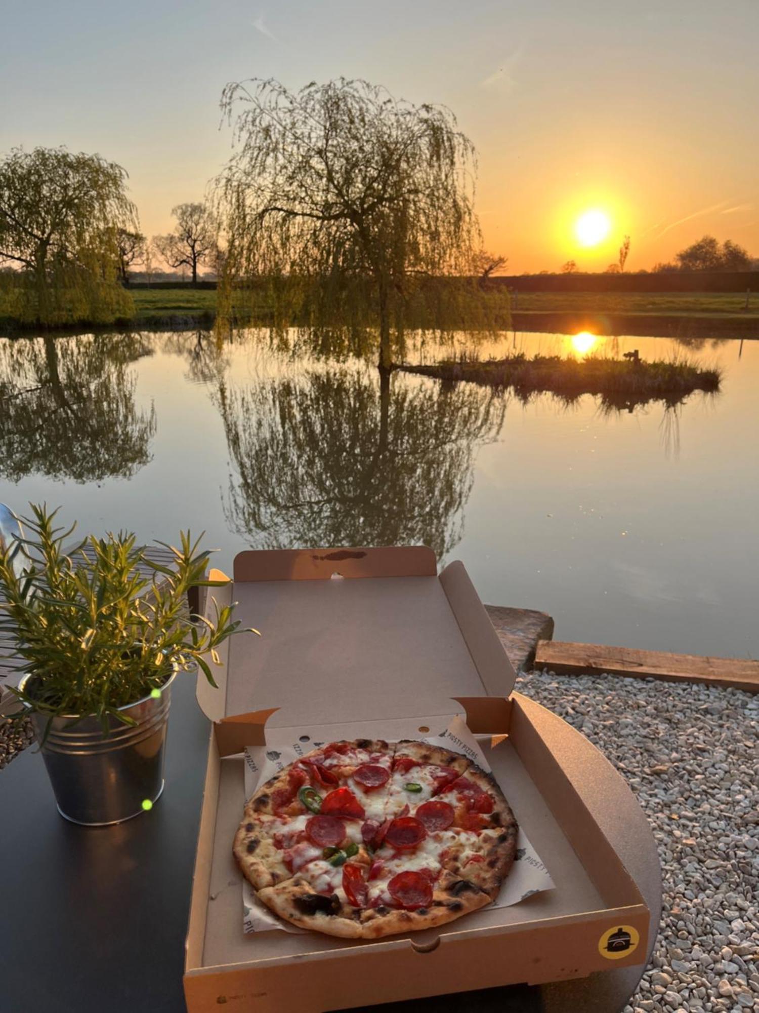 New Farm Cheshire Holidays Winsford  Buitenkant foto